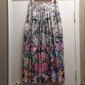 ✨Anthropologie Maxi Skirt✨